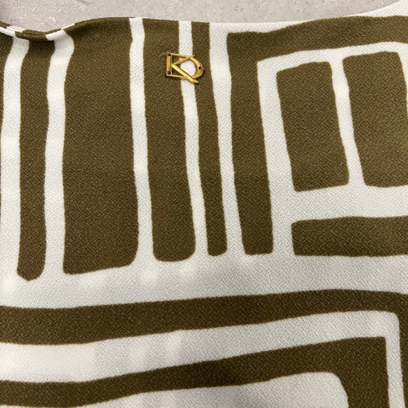 Donna Karen sleeveless blouse - Picture 4 of 6